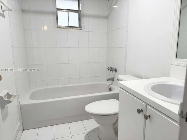 $2,400 | 8500 Southwest 109th Avenue, Unit 6118, Miami, FL 33173