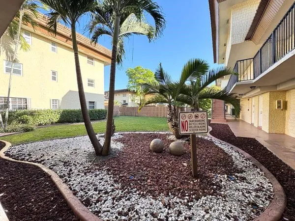 $2,400 | 8500 Southwest 109th Avenue, Unit 6118, Miami, FL 33173