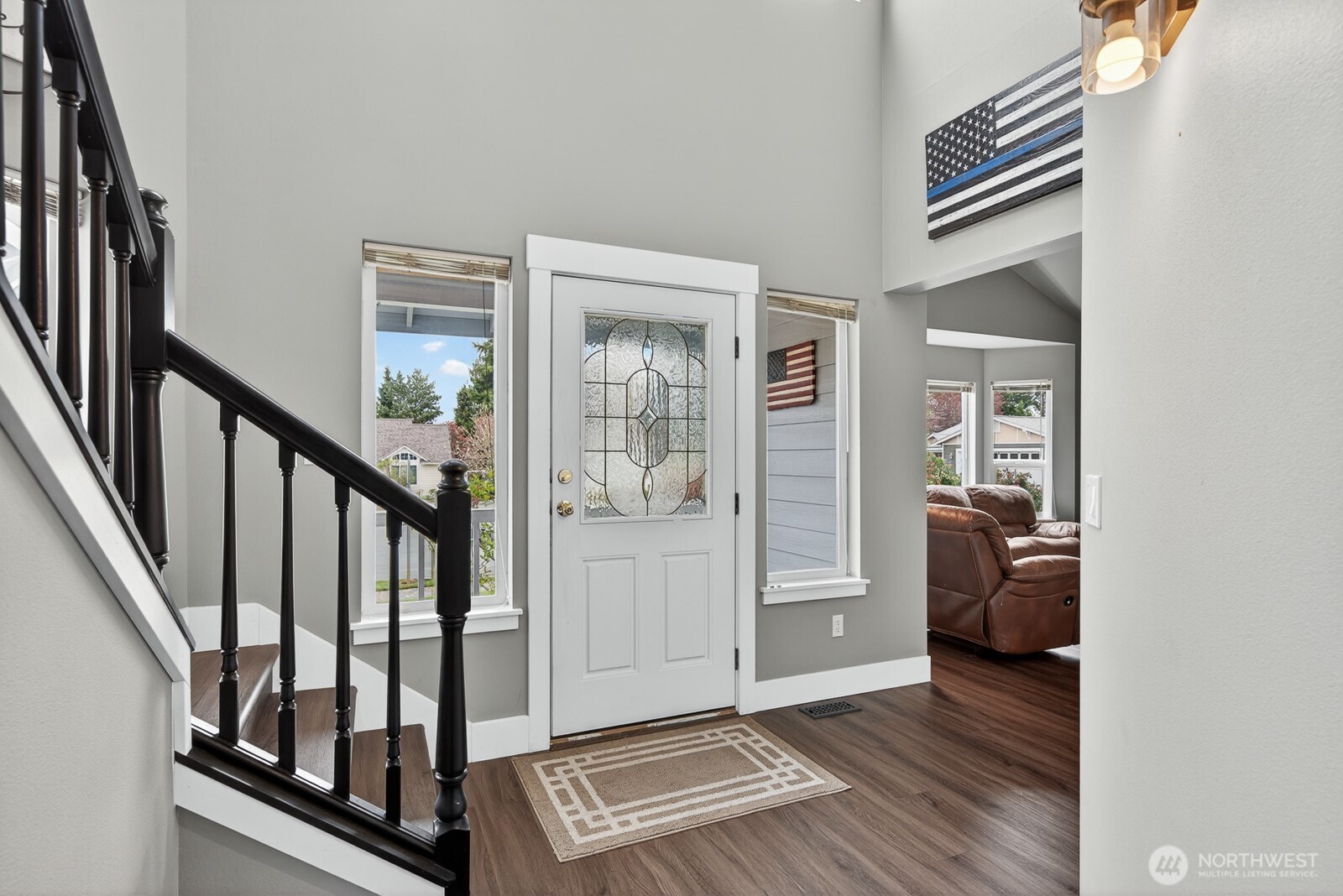 2215 37th Court Anacortes, WA 98221 - Photo 3 of 40