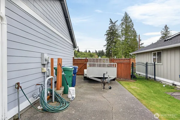 $775,000 | 2215 37th Court, Anacortes, WA 98221