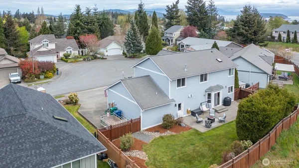 $775,000 | 2215 37th Court, Anacortes, WA 98221