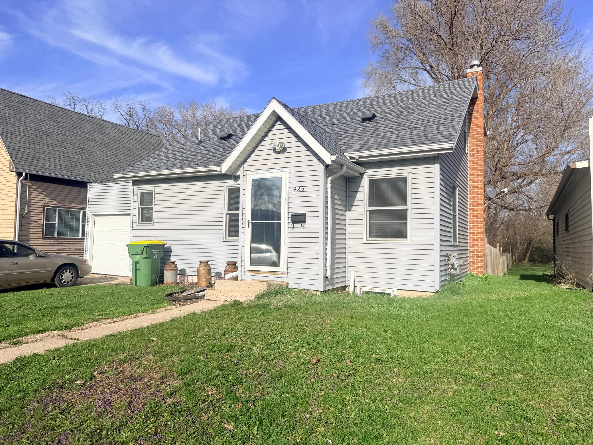 925 2nd Avenue Southwest Pipestone, MN 56164 - Photo 2 of 26