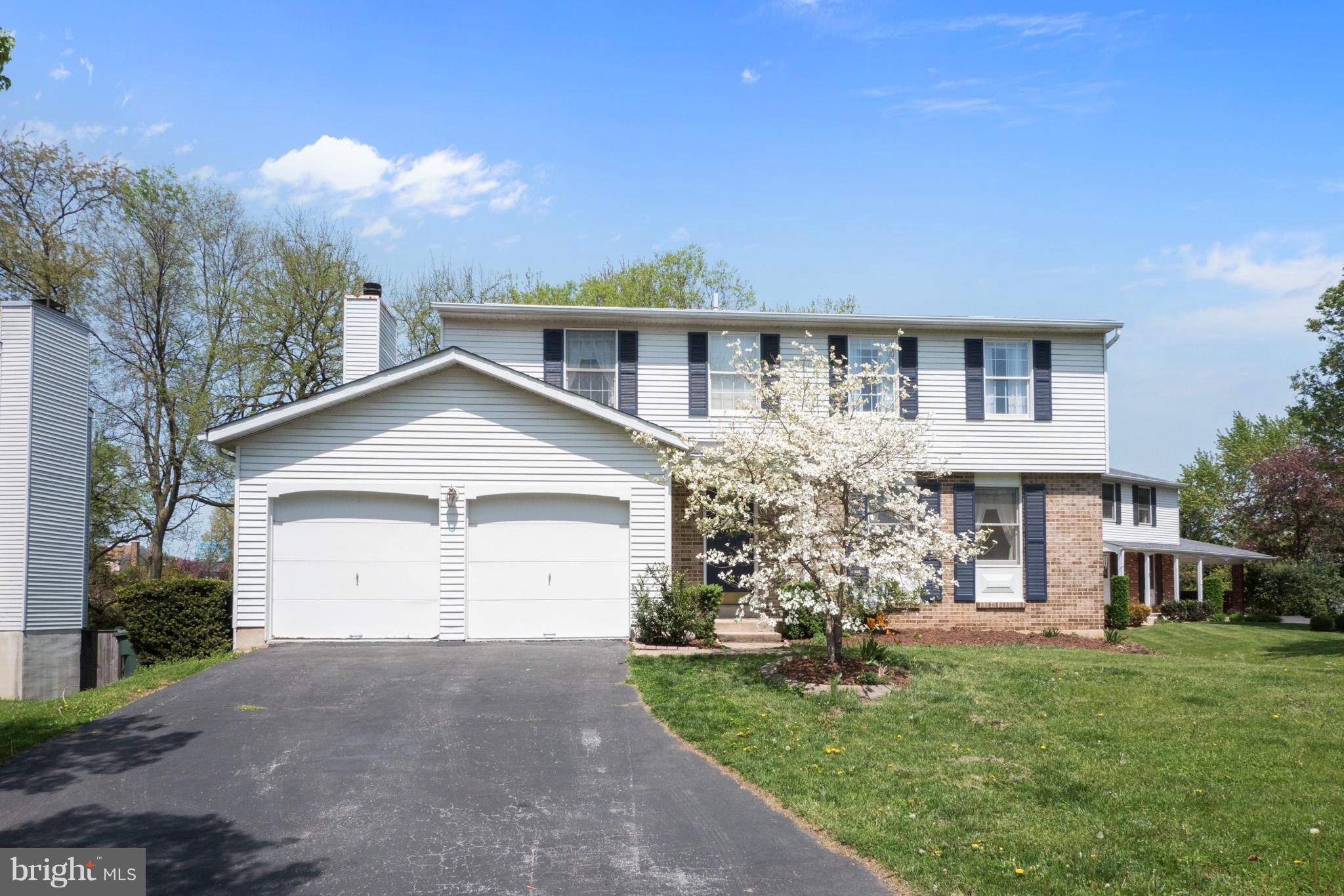 1780 Valleyside Drive Frederick, MD 21702 - Photo 3 of 30 Exterior (Front)