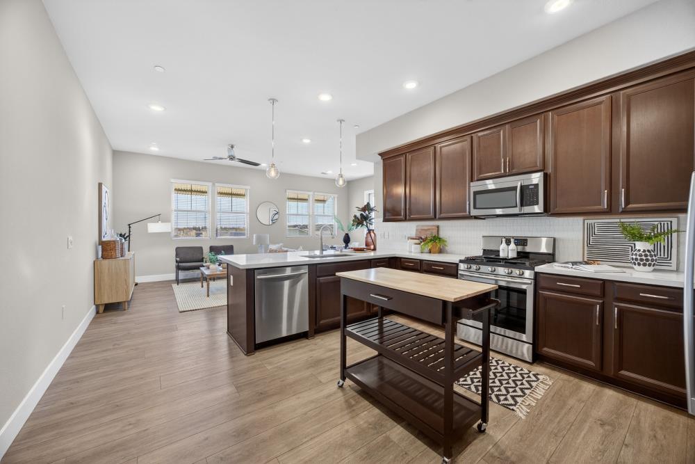 1661 Spring Street, Unit 443 Davis, CA 95616 - Photo 7 of 57