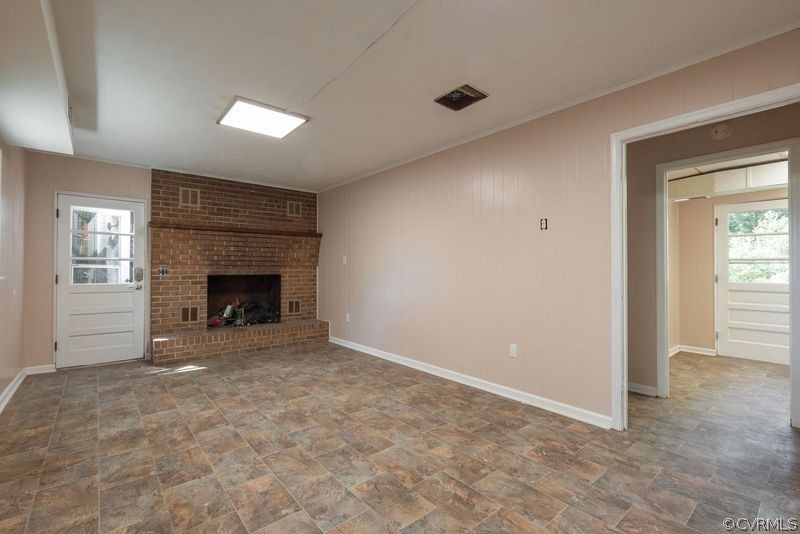 823 Yellowbird Road Blackstone, VA 23824 - Photo 17 of 32 Gallery Image 17