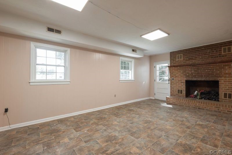 823 Yellowbird Road Blackstone, VA 23824 - Photo 18 of 32 Gallery Image 18