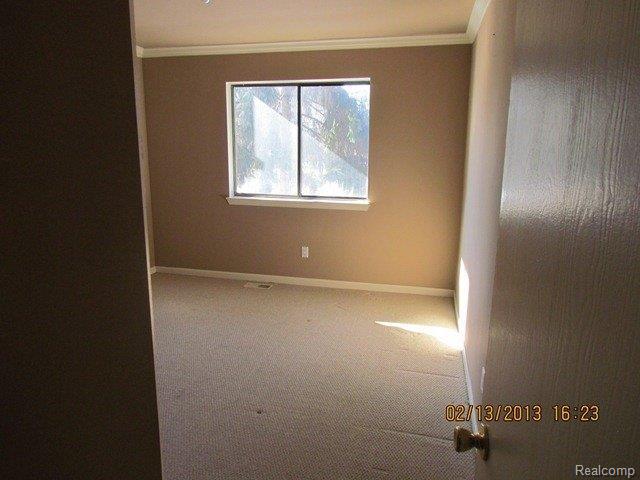 57199 Silver Maple, Unit 4 Washington, MI 48094 - Photo 8 of 13 Photo Feb 13, 4 23 56 PM.jpg