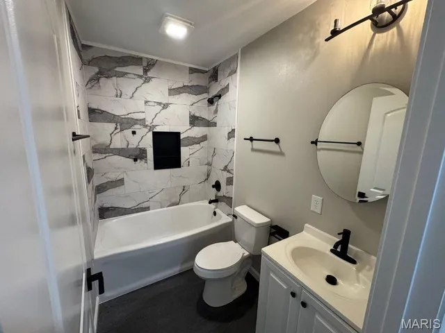 $297,500 | 415 South Main Street, Farmington, MO 63640