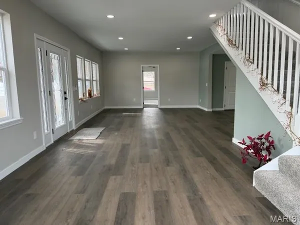 $295,000 | 415 South Main Street, Farmington, MO 63640