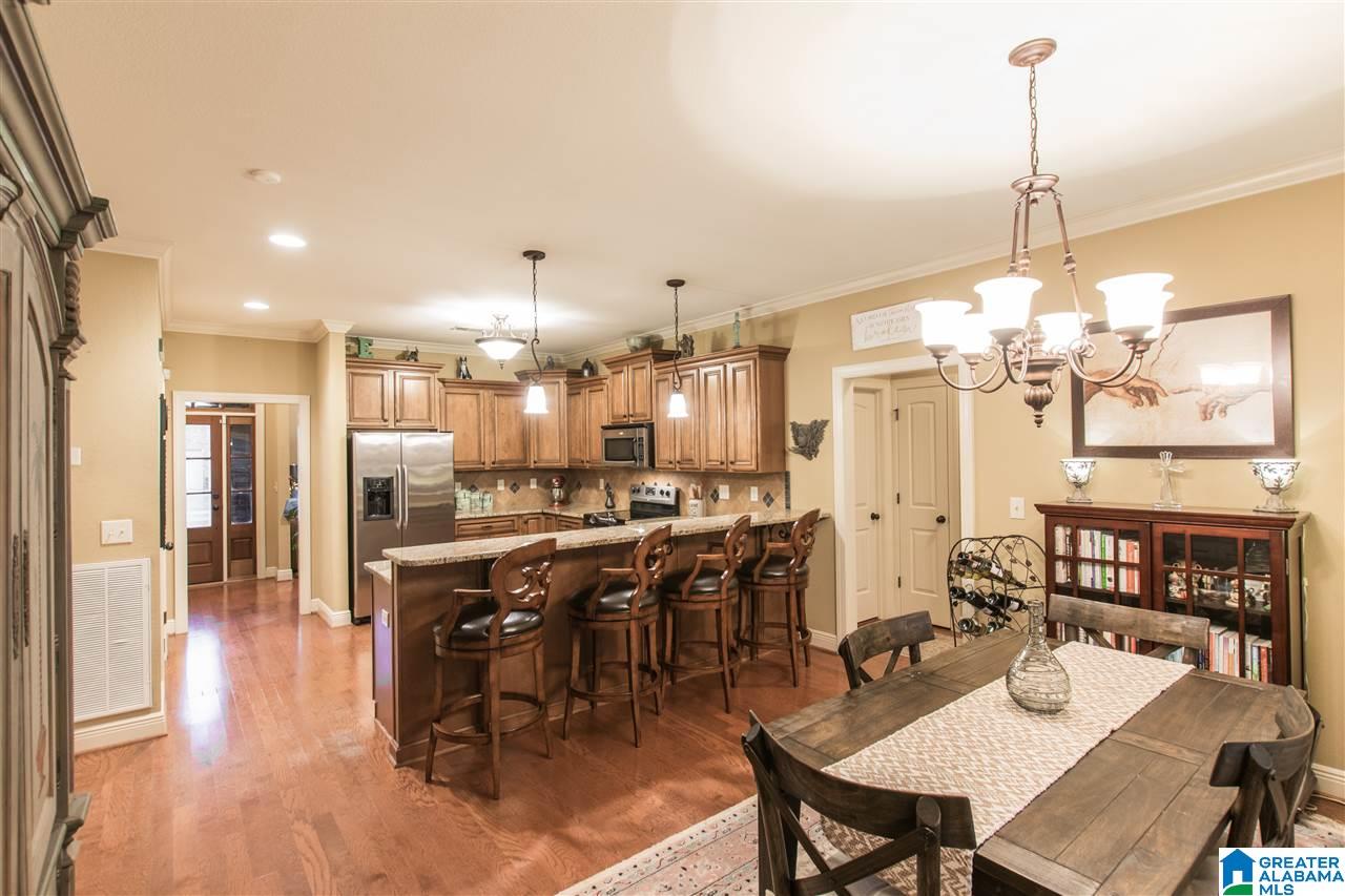 606 Village Way Pelham, AL 35124 - Photo 6 of 28
