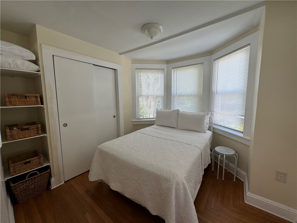 49 Connection Street Newport, RI 02840 - Photo 15 of 34