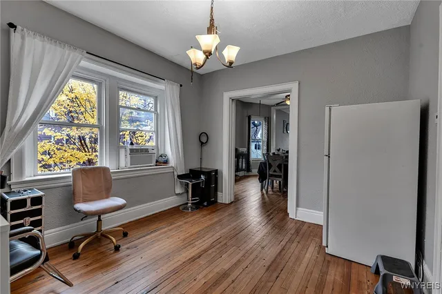 $300,000 | 11 Hoyt Street, Buffalo, NY 14213