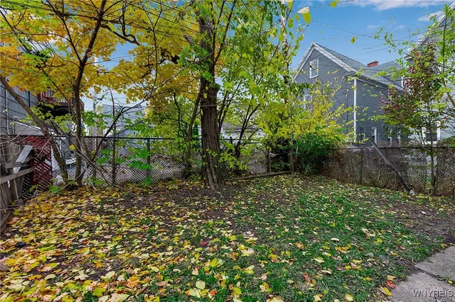 $300,000 | 11 Hoyt Street, Buffalo, NY 14213