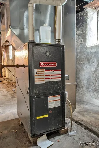 $300,000 | 11 Hoyt Street, Buffalo, NY 14213