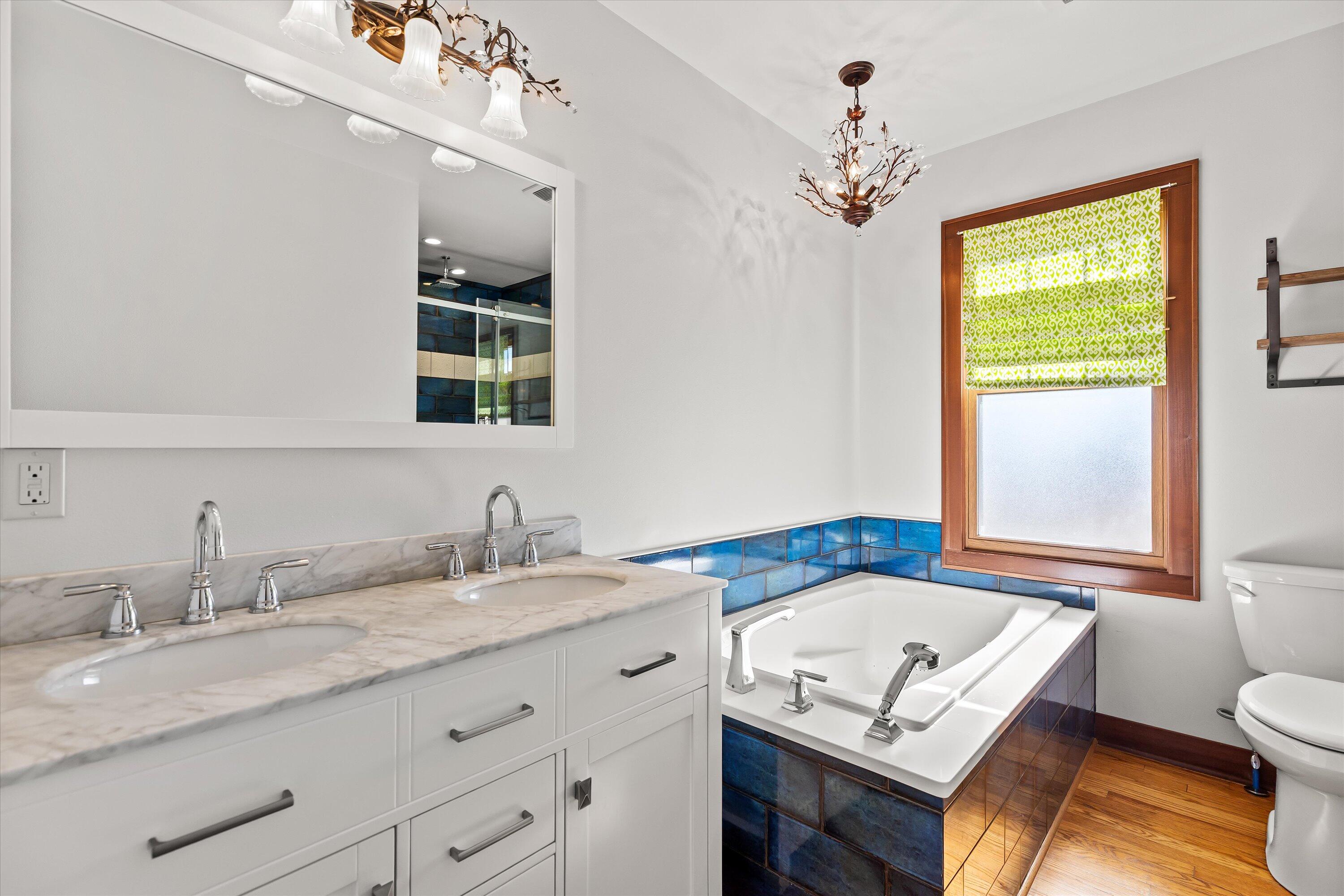 N7243 North Crystal Lake Road Beaver Dam, WI 53916 - Photo 16 of 46 Master Bathroom