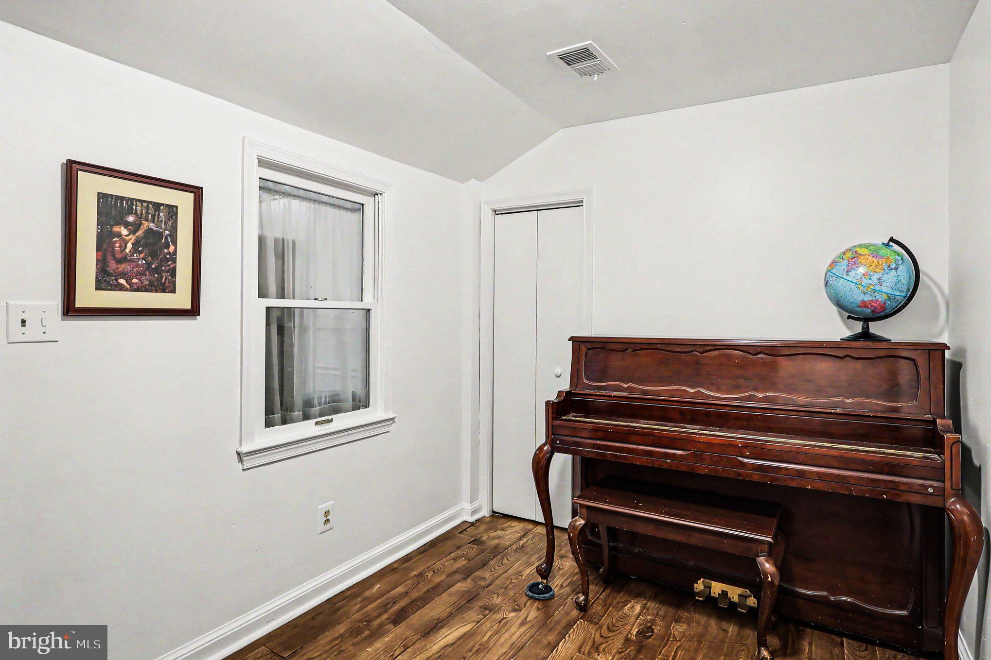 3085 Indian Run Road Amissville, VA 20106 - Photo 20 of 132