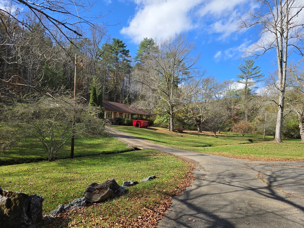 1556 Pleasant Valley Road Murphy, NC 28906 - Photo 2 of 51
