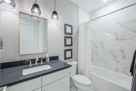 $1,450,000 | 19009 Aqua Shore Drive, Fort Myers, FL 33913