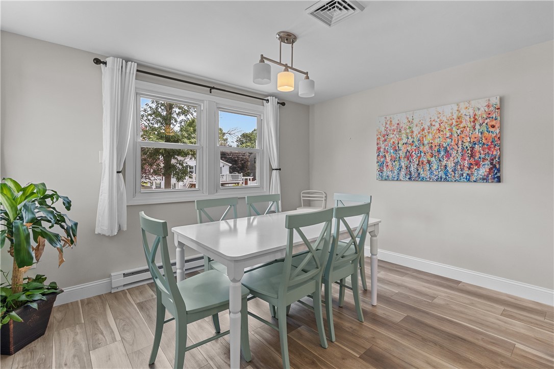 57 Allston Avenue Middletown, RI 02842 - Photo 11 of 45 Dining Area
