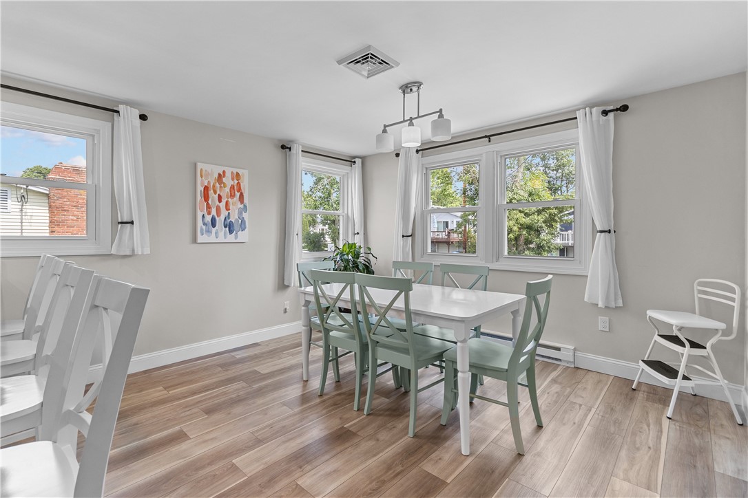 57 Allston Avenue Middletown, RI 02842 - Photo 10 of 45 Dining Area