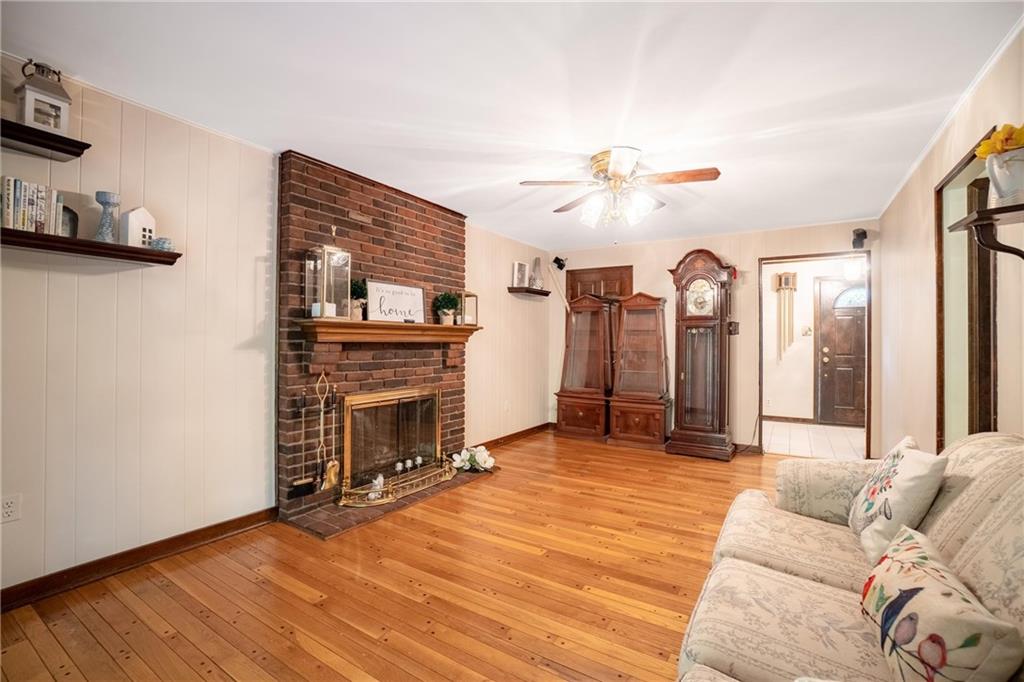 2005 Redcoach Road Allison Park, PA 15101 - Photo 11 of 25 Gallery Image 11