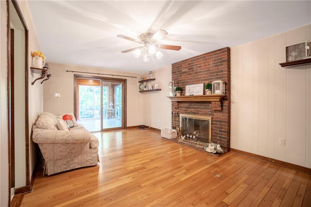 2005 Redcoach Road Allison Park, PA 15101 - Photo 10 of 25 Gallery Image 10