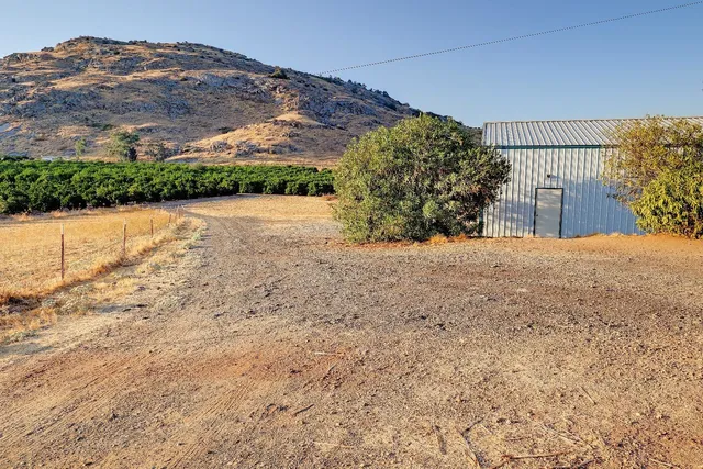 $999,000 | 3363 South Anchor Avenue, Orange Cove, CA 93646