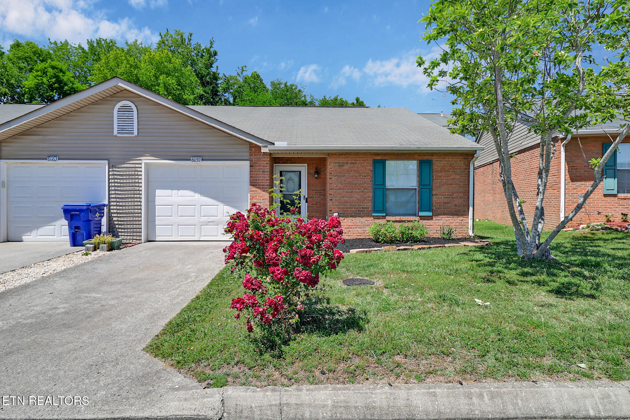 8059 Intervale Way Powell, TN 37849 - Photo 1 of 32 n44a1183-n44a1187