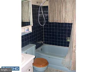 16 Plumtree Road Levittown, PA 19056 - Photo 7 of 12 Bathroom