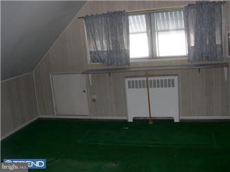 16 Plumtree Road Levittown, PA 19056 - Photo 9 of 12 Bedroom 3