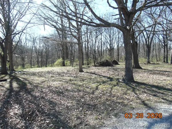 $265,000 | 8711 7 Hills Drive, Alton, IL 62002