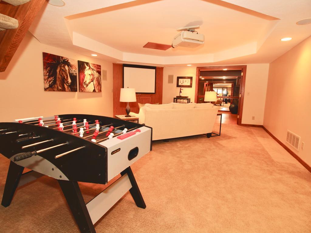 7759 Shaughnessy Road Edina, MN 55439 - Photo 36 of 56 Gallery Image 36