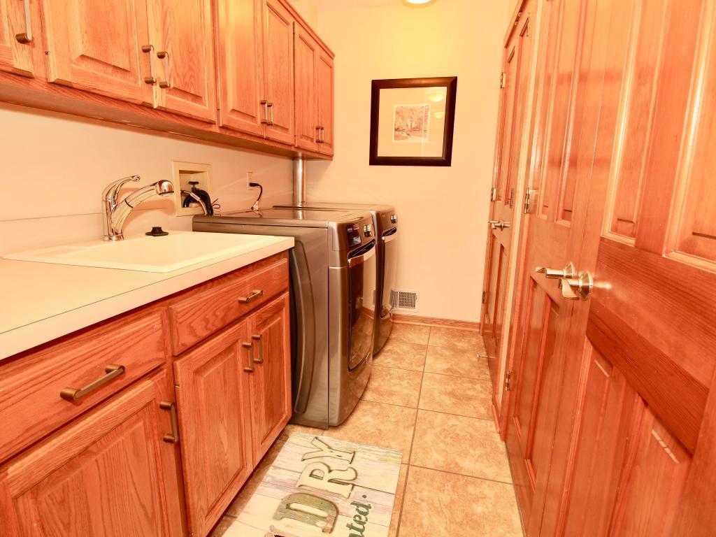 7759 Shaughnessy Road Edina, MN 55439 - Photo 45 of 56 Gallery Image 45