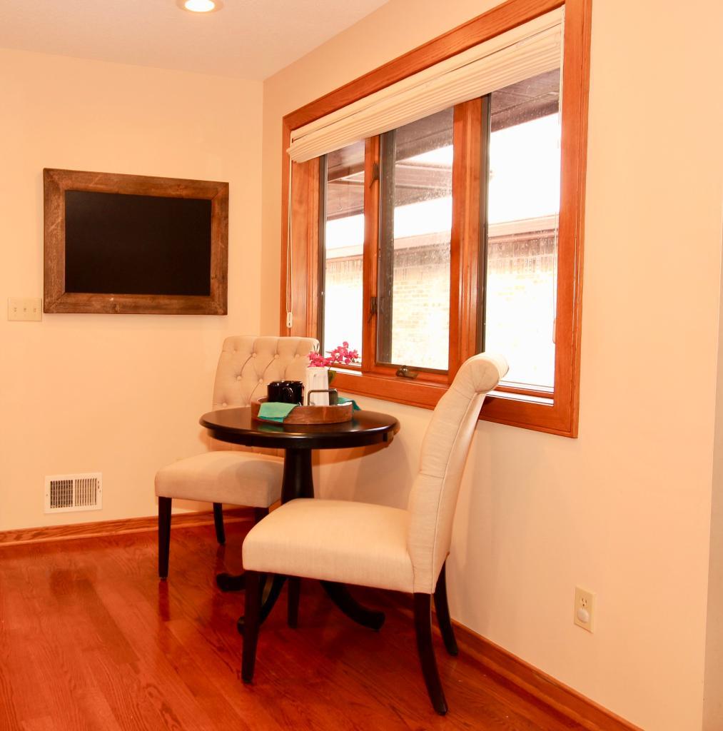 7759 Shaughnessy Road Edina, MN 55439 - Photo 10 of 56 Gallery Image 10