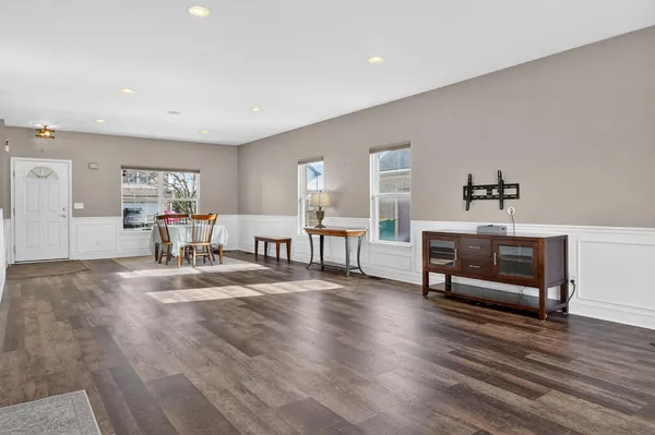 $430,000 | 13494 Country Walk Boulevard, Belleville, MI 48111