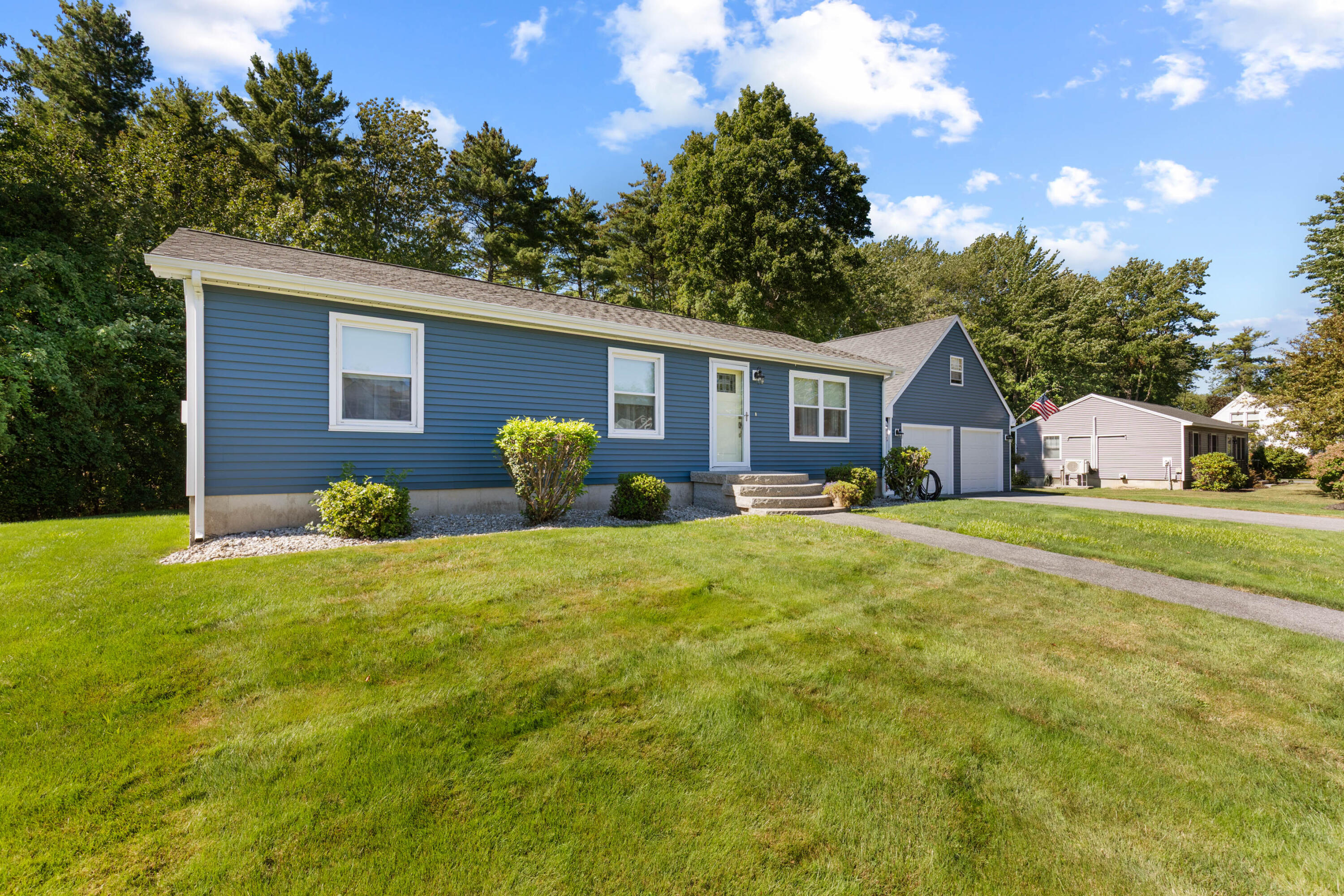 133 Saugus Street Portland, ME 04103 - Photo 5 of 50 133 saugus st, portland, me 04103, usa -