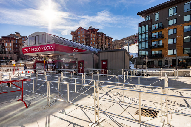 2431 West High Mountain Road, Unit 301 Park City, UT 84098 - Photo 42 of 47