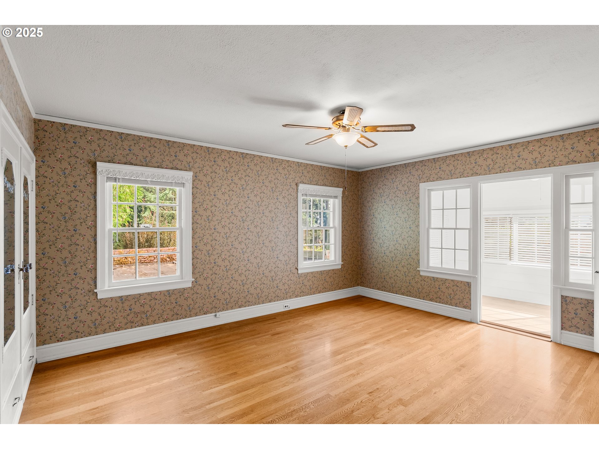 17300 Southeast Oatfield Road Milwaukie, OR 97267 - Photo 12 of 45 Bedroom, Primary