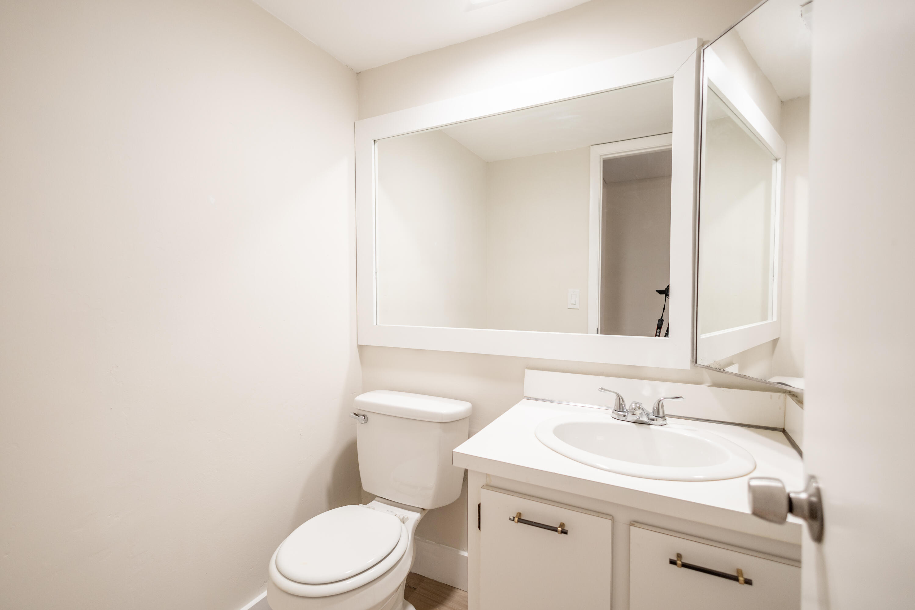 317 Woodland Road Palm Springs, FL 33461 - Photo 7 of 16 Woodland-6