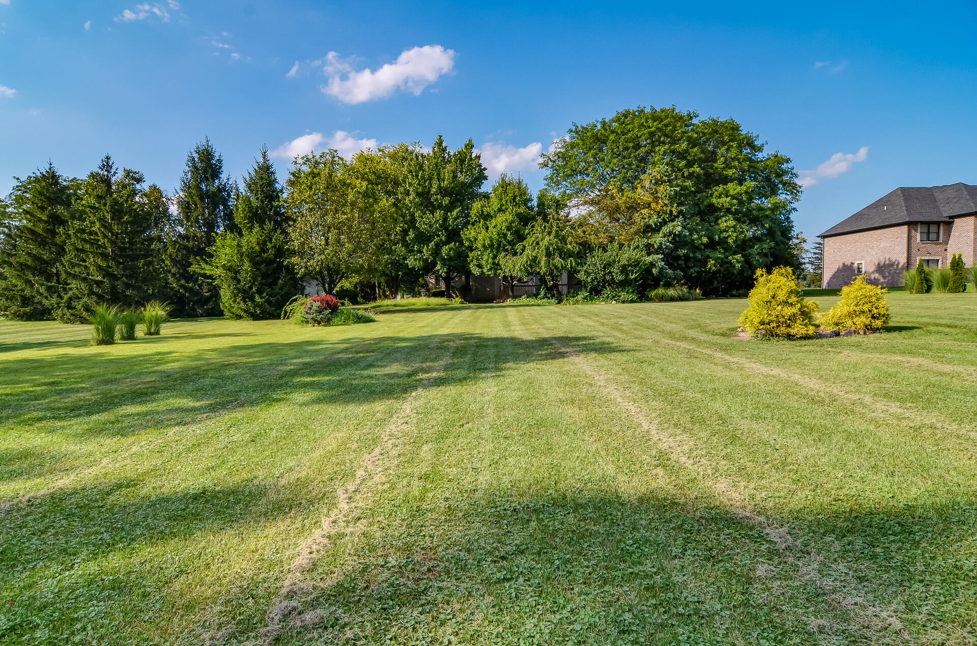 3315 West 138th Lane Crown Point, IN 46307 - Photo 7 of 34 1920x1271