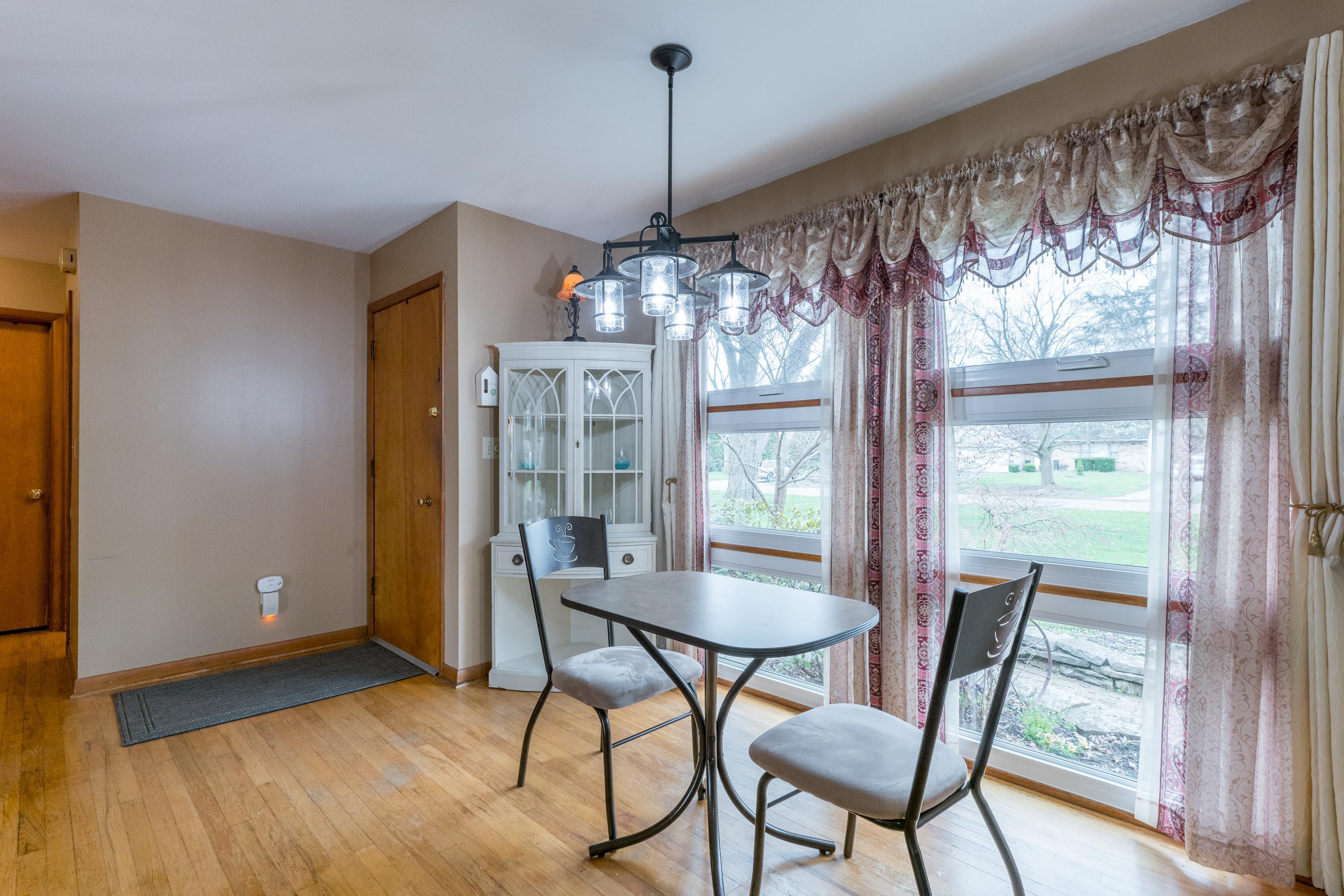 3254 Minerva Lake Road Columbus, OH 43231 - Photo 13 of 42 014P1588402