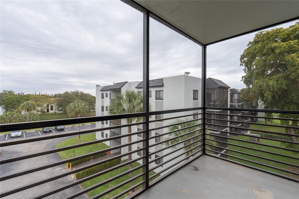 3720 North Pine Island Road, Unit 436 Sunrise, FL 33351 - Photo 10 of 26