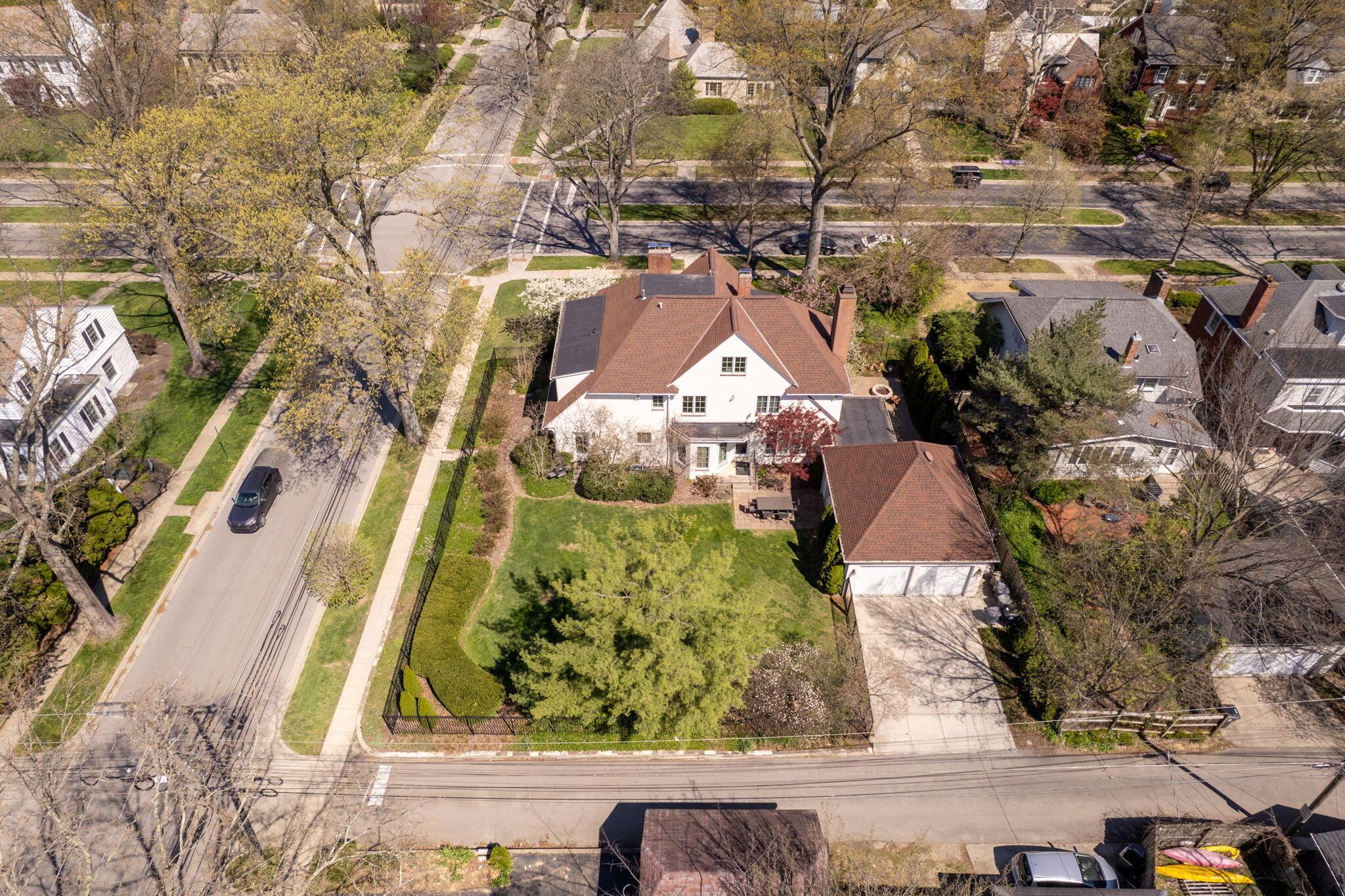 2533 Bryden Road Columbus, OH 43209 - Photo 77 of 85 107-web-or-mls-DJI_0387-HDR