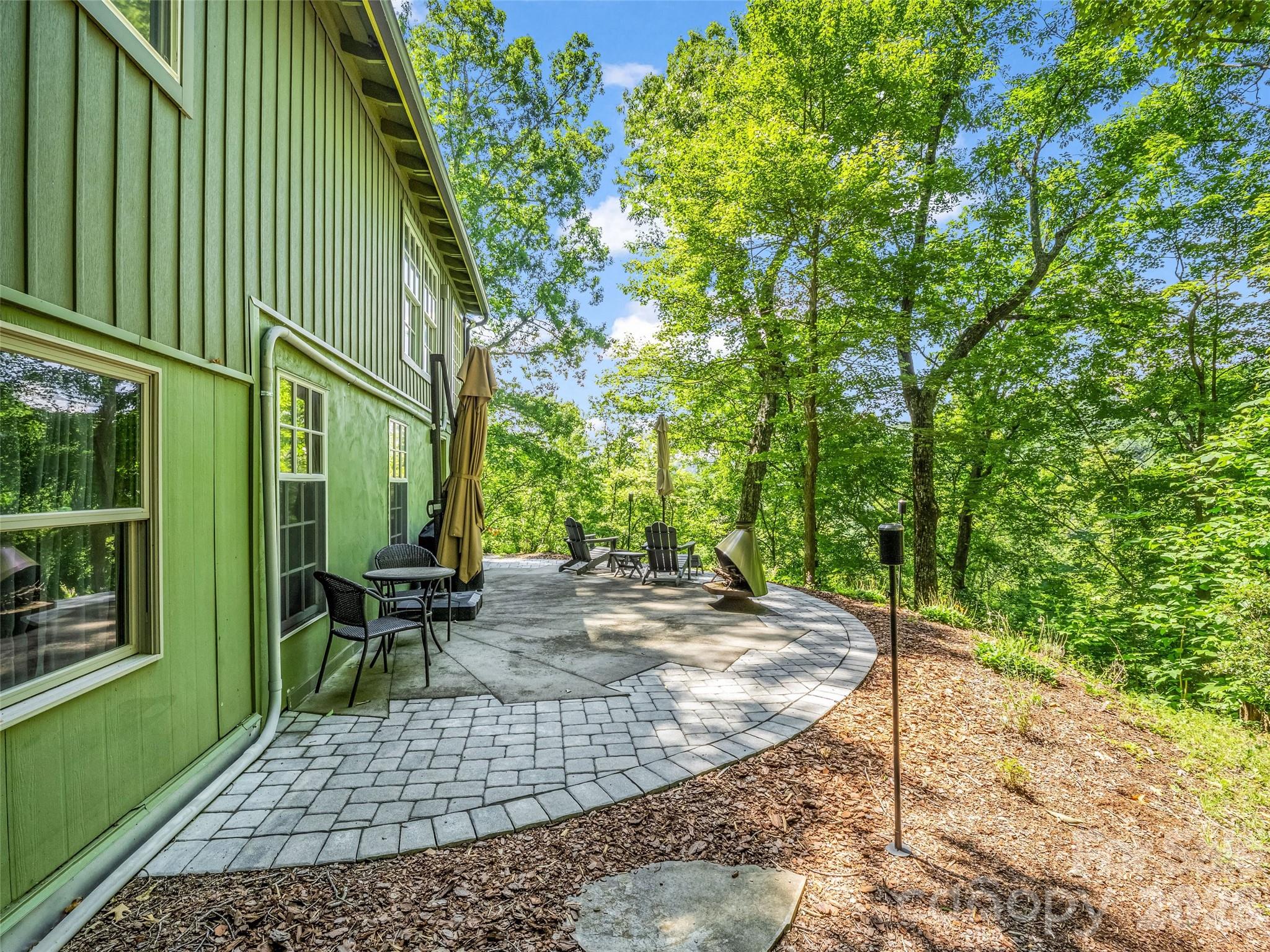 20 Kimberly Road Black Mountain, NC 28711 - Photo 8 of 46