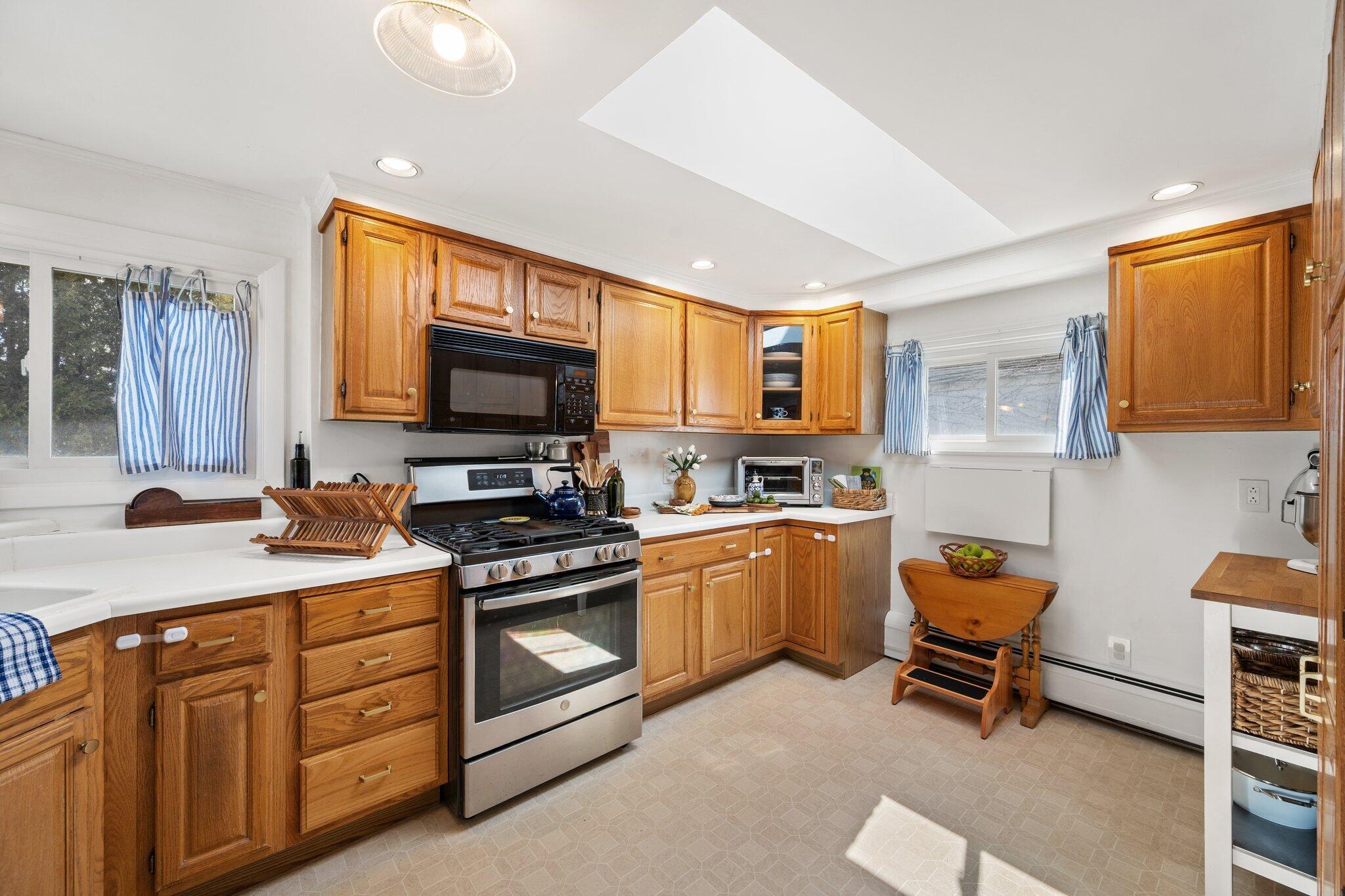 243 Nowell Road Bangor, ME 04401 - Photo 22 of 50 Kitchen 2