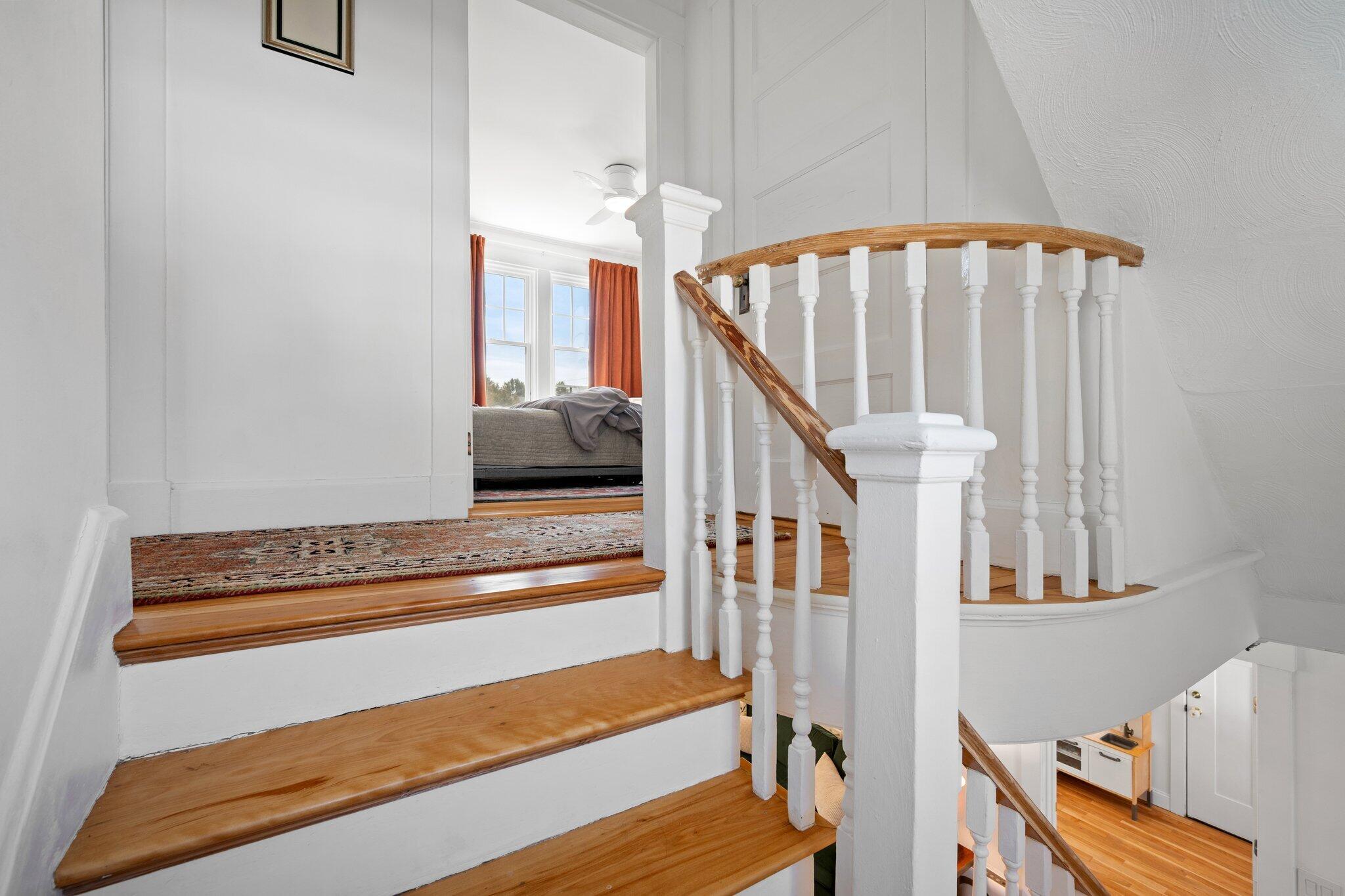 243 Nowell Road Bangor, ME 04401 - Photo 26 of 50 Staircase 2