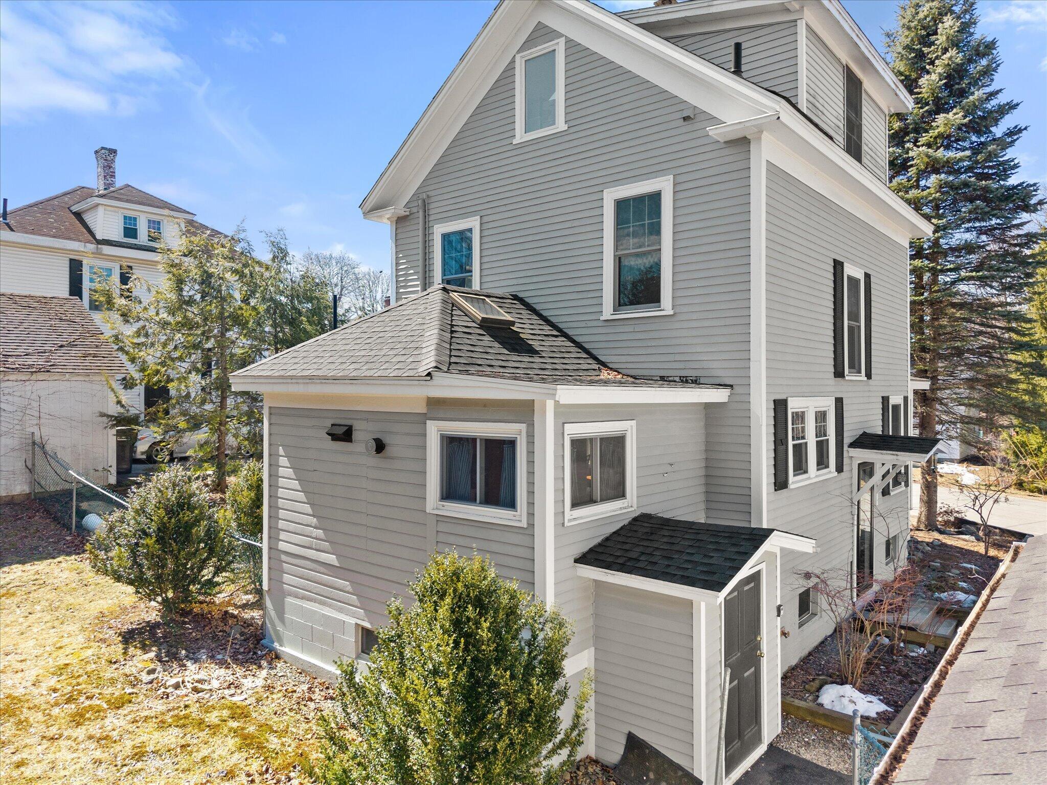 243 Nowell Road Bangor, ME 04401 - Photo 4 of 50 13-243 Nowell Rd