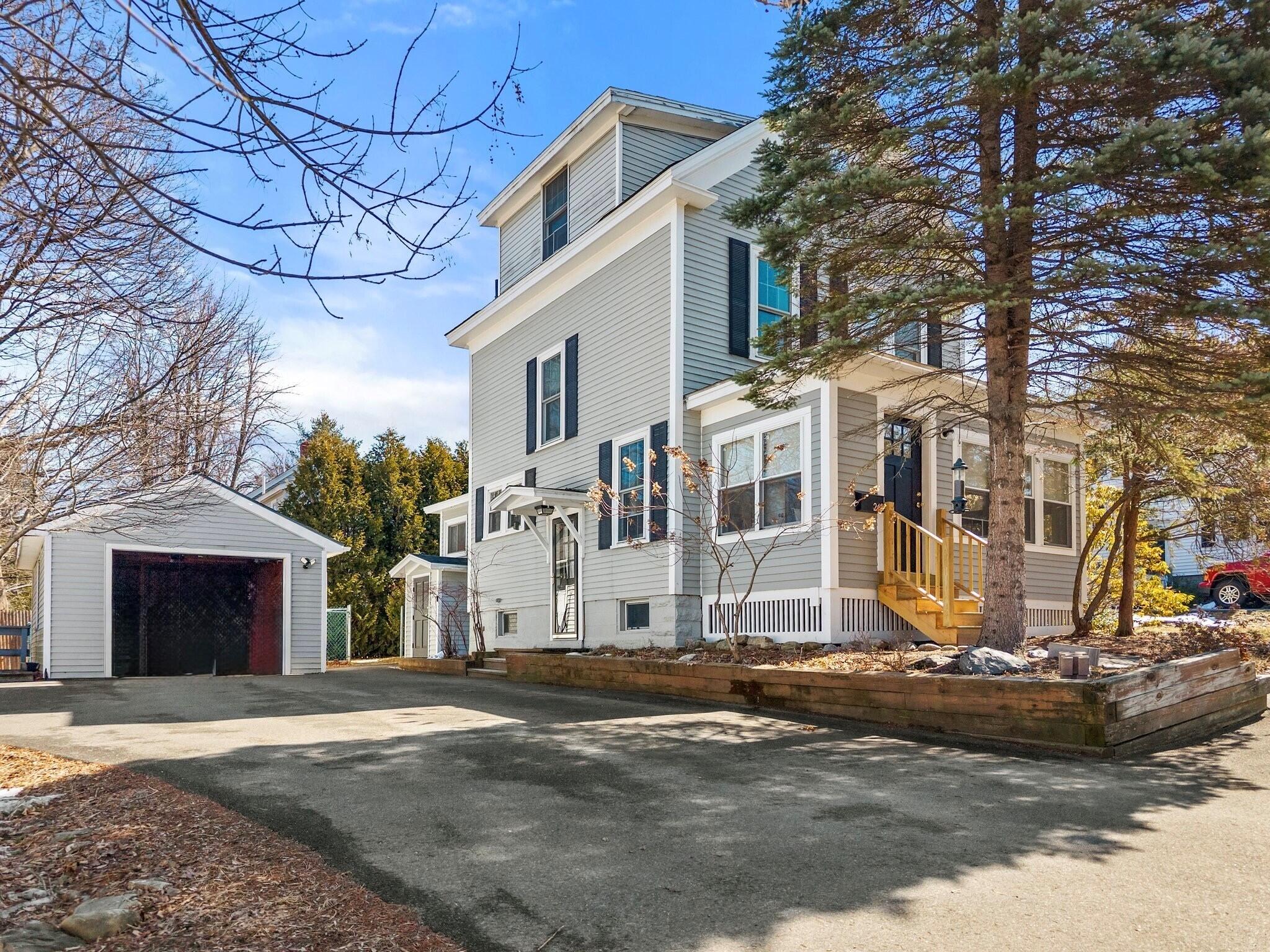 243 Nowell Road Bangor, ME 04401 - Photo 50 of 50 Front of house main