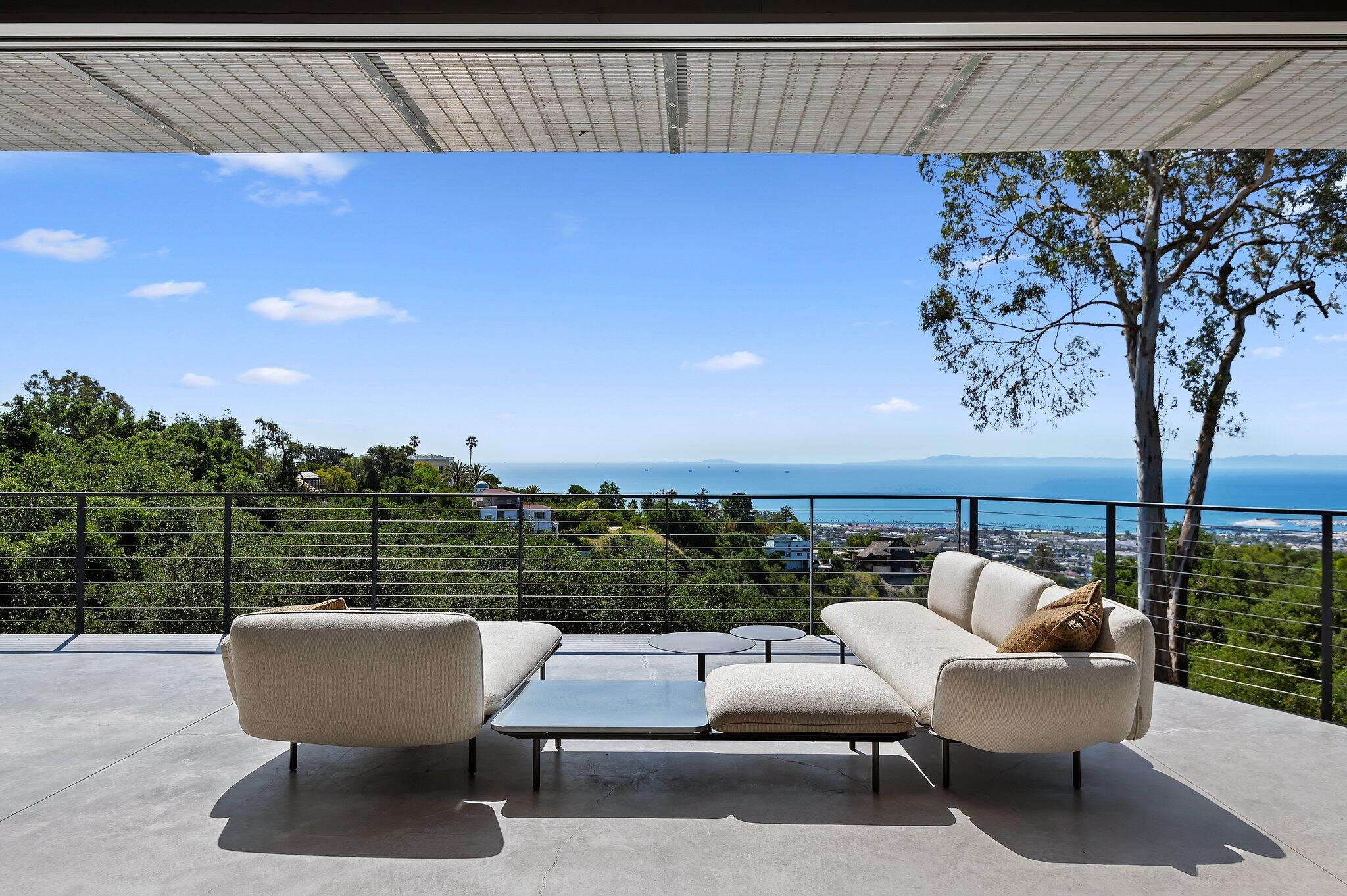 1177 Las Alturas Road Santa Barbara, CA 93103 - Photo 3 of 4 25-web-or-mls-25 - Balcony