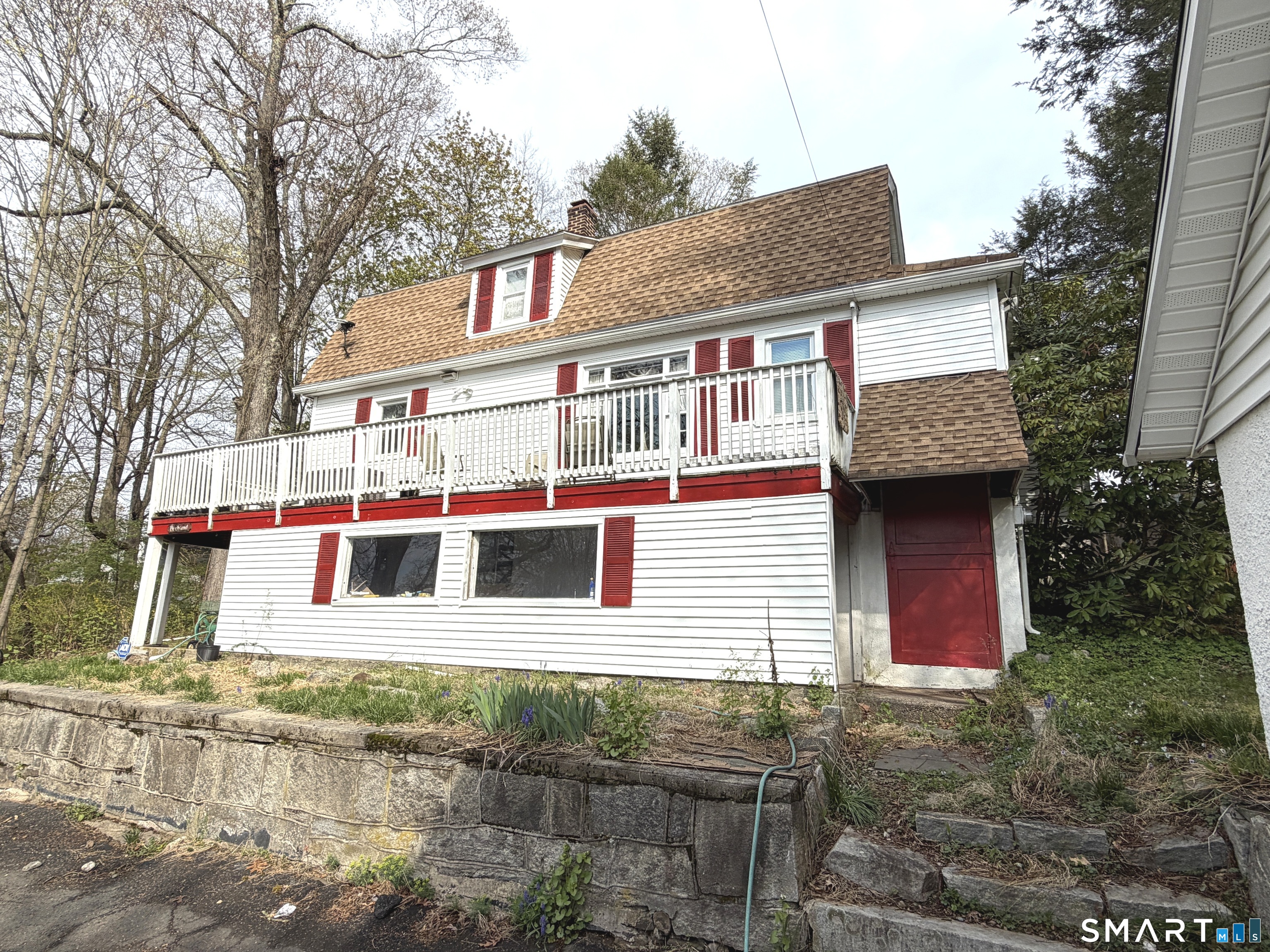 33 Chestnut Grove Road Watertown, CT 06795 - Photo 6 of 31